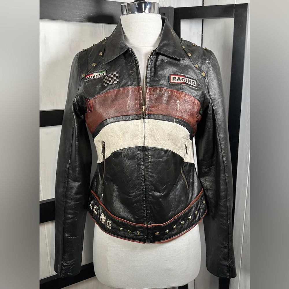 Wilsons Leather vintage racing jacket. In great condition. Size womens small